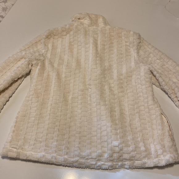 Multiples Large Fuzzy Jacket - Picture 4 of 4